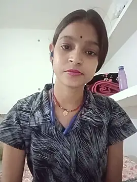 Snapshot of Mohnicute chatting on 05-17-26, 12:34 Mohnicute online show from 05-17-26, 12:34
