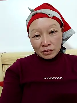 girl-hot2x online show from 02-07-26, 12:31