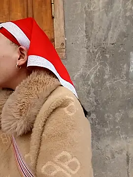 girl-hot2x online show from 02-18-26, 01:23