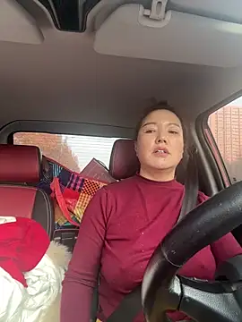 Snapshot of oo-shanshan chatting on 12-18-25, 12:49 oo-shanshan online show from 12-18-25, 12:49