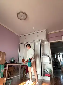 Snapshot of oo-shanshan chatting on 12-21-25, 02:08 oo-shanshan online show from 12-21-25, 02:08