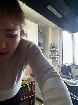 Snapshot of oo-shanshan chatting on 01-13-26, 03:45 oo-shanshan online show from 01-13-26, 03:45