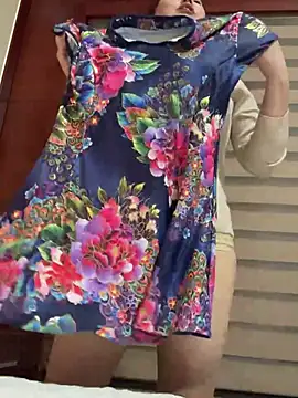 Snapshot of oo-shanshan chatting on 02-19-26, 02:18 oo-shanshan online show from 02-19-26, 02:18