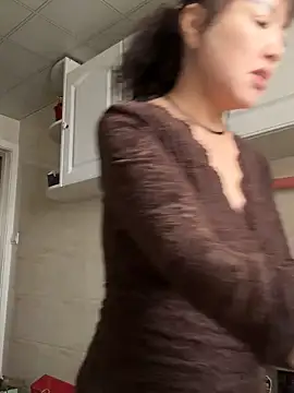 Snapshot of oo-shanshan chatting on 03-02-26, 01:08 oo-shanshan online show from 03-02-26, 01:08