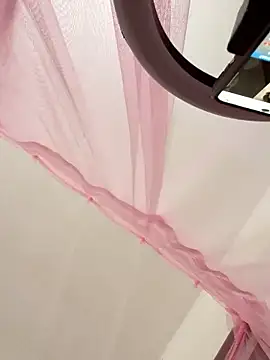 Eri Linnh99 online show from 01-18-26, 04:00