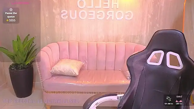 Violetta jhonson a online show from 12-22-25, 03:42