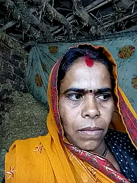 Snapshot of Neetujk chatting on 01-10-26, 04:42 Neetujk online show from 01-10-26, 04:42