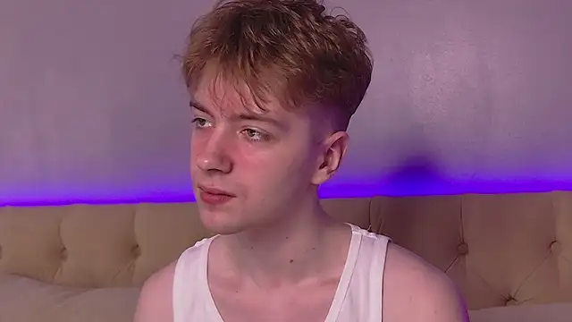 Paul Holt online show from 11-16-25, 08:47