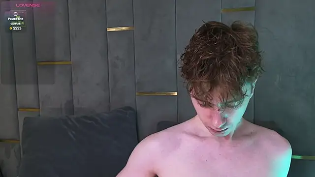 Paul Holt online show from 12-20-25, 08:49