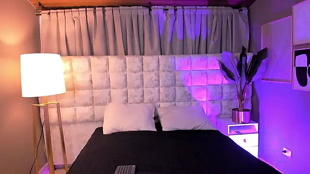 Atenea Velle online show from 03-19-26, 01:37