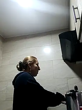 chrystal sl852 online show from 02-03-26, 12:43