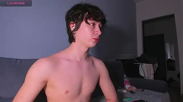 AlanReckless online show from 04-27-26, 05:44