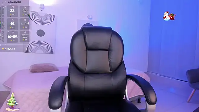 Hannaa Dolly online show from 01-07-26, 04:04