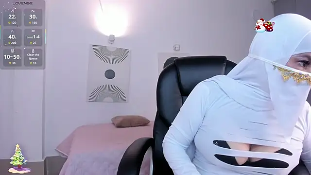 Hannaa Dolly online show from 01-09-26, 04:04