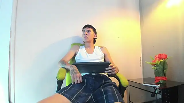 Snapshot of Xanderr_owen2 chatting on 01-05-26, 07:17 Xanderr owen2 online show from 01-05-26, 07:17