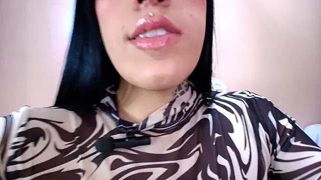 Snapshot of catte_jensen chatting on 01-17-26, 04:17 catte jensen online show from 01-17-26, 04:17