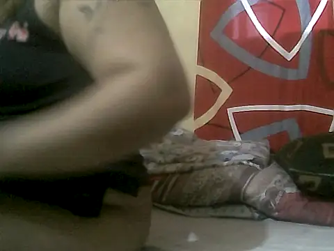 loriepinay46 online show from 02-11-26, 11:10