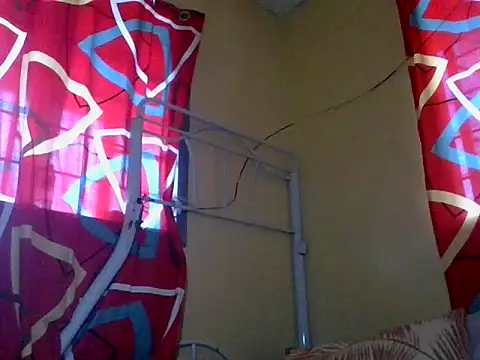 Snapshot of loriepinay46 chatting on 06-06-26, 10:58 loriepinay46 online show from 06-06-26, 10:58