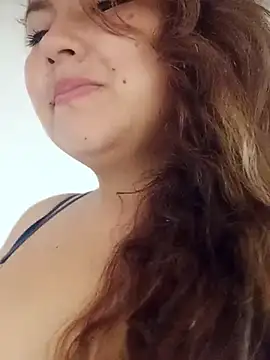 Snapshot of Alixx_01 chatting on 11-22-25, 07:13 Alixx 01 online show from 11-22-25, 07:13