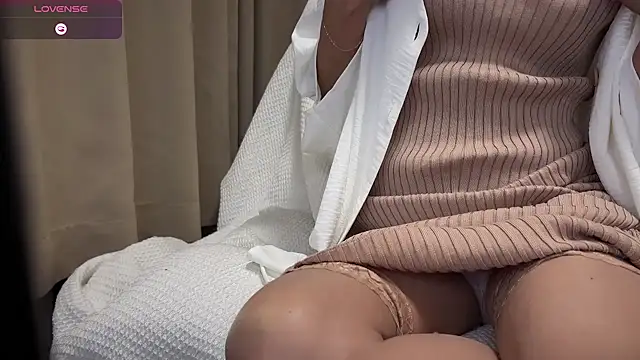 Kyouka wife online show from 11-18-25, 09:14