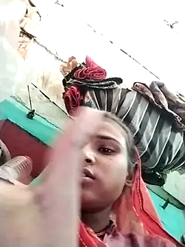 Big Lovexx online show from 04-11-26, 07:45