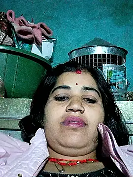 Snapshot of Hot_kamla chatting on 01-16-26, 02:48 Hot kamla online show from 01-16-26, 02:48