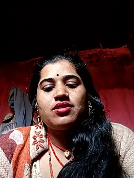 Snapshot of Hot_kamla chatting on 02-01-26, 10:14 Hot kamla online show from 02-01-26, 10:14