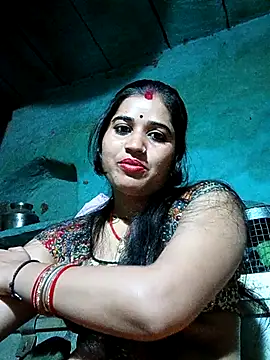 Snapshot of Hot_kamla chatting on 02-08-26, 03:04 Hot kamla online show from 02-08-26, 03:04