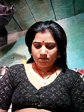 Hot kamla online show from 06-01-26, 04:47