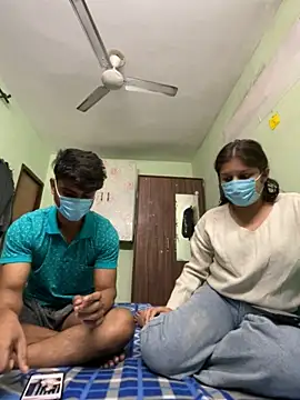 Cute hotzara online show from 11-15-25, 05:05