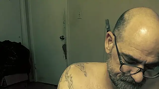 MrBigginTX online show from 01-17-26, 05:34