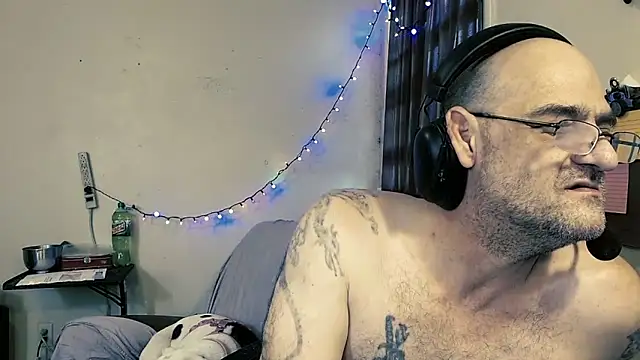 MrBigginTX online show from 02-15-26, 04:58