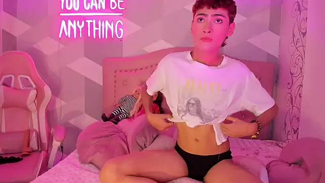 JacobRusso online show from 11-23-25, 02:44