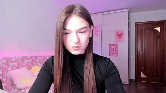 Snapshot of luna_lust_212 chatting on 05-28-26, 04:21 luna lust 212 online show from 05-28-26, 04:21