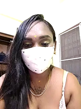 Dharshini98 online show from 02-05-26, 07:40