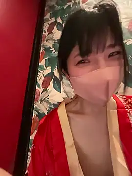 mayumichan13 online show from 04-12-26, 09:36