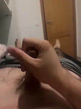 Yannick04 online show from 11-13-25, 01:48