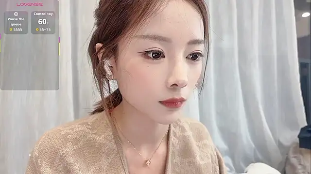 Butterbear online show from 11-19-25, 05:57