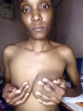 Beverlygurlx6 online show from 04-04-26, 08:39