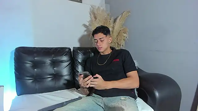 ZeusBrant online show from 03-14-26, 02:00