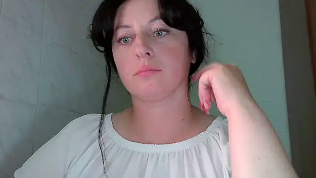 Snapshot of MelinaAx chatting on 07-05-26, 06:48 MelinaAx online show from 07-05-26, 06:48