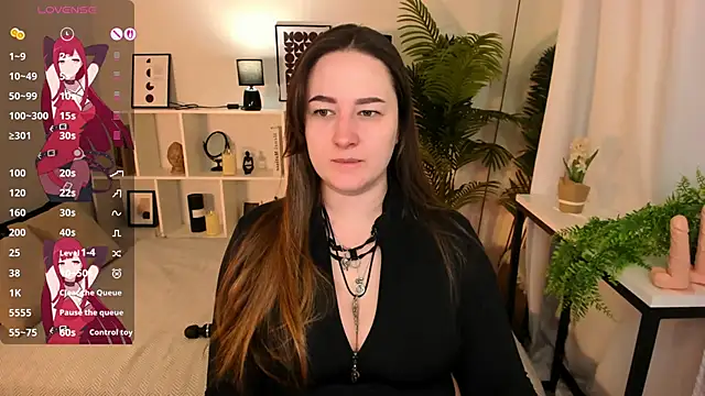 EmmaBloomm online show from 02-12-26, 10:16