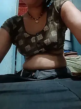 Snapshot of beutiful_hot chatting on 06-12-26, 05:12 beutiful hot online show from 06-12-26, 05:12
