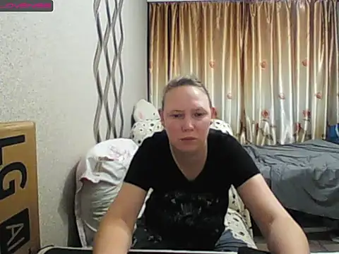 Snapshot of JenniDeep chatting on 11-22-25, 02:21 JenniDeep online show from 11-22-25, 02:21