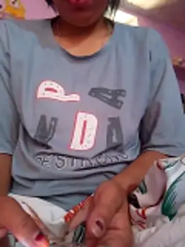 isha sharma2002 online show from 04-18-26, 03:43