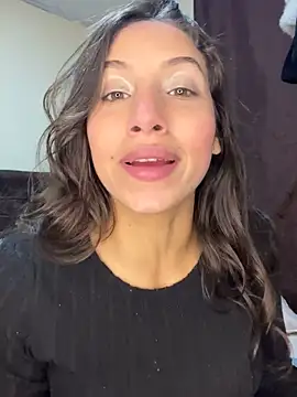 Paulett Smith online show from 11-21-25, 01:48