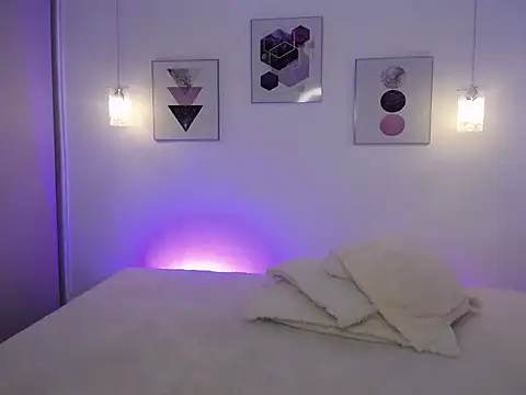 Snapshot of selene_rouse_ chatting on 11-25-25, 01:27 selene rouse online show from 11-25-25, 01:27