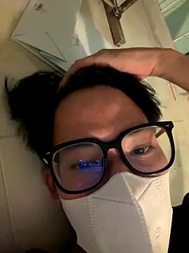 MEFUN- online show from 11-18-25, 04:55