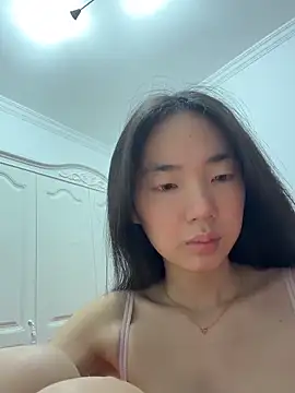 Snapshot of TinyBabe chatting on 03-19-26, 01:26 TinyBabe online show from 03-19-26, 01:26