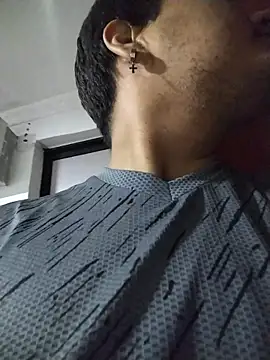 Snapshot of lans_howl chatting on 11-16-25, 05:13 lans howl online show from 11-16-25, 05:13